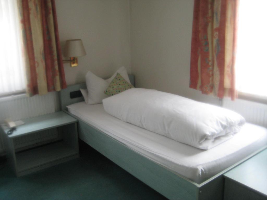 Hotel Deutsches Haus Bad Brückenau Szoba fotó